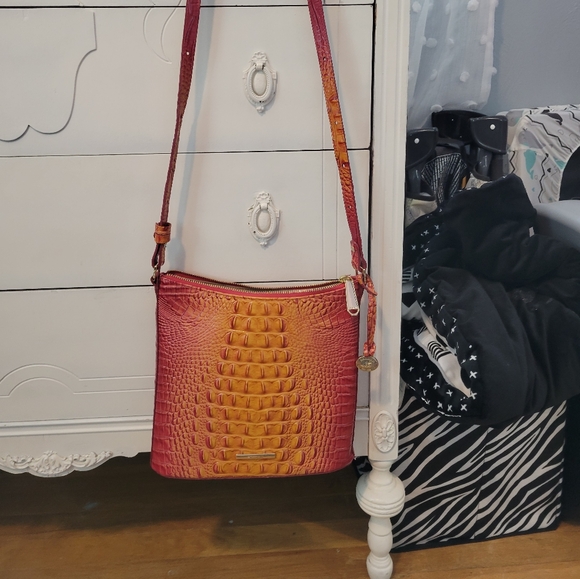 COPY - Brahmin crossbody katie bag - Picture 2 of 7